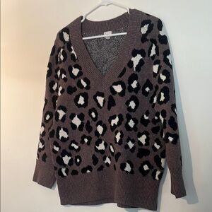 A New Day V-Neck Sweater in Black and Purple